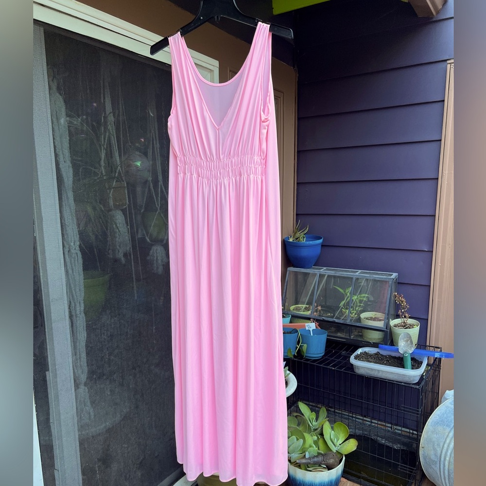 Light pink nightie with ruching at the waist